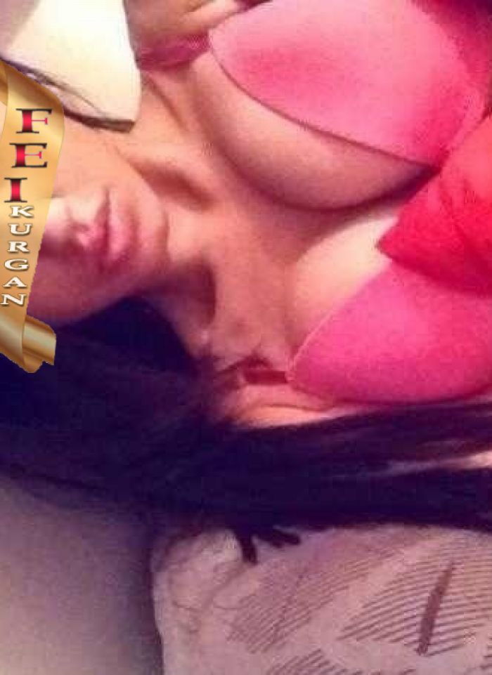   ,  +7 (995) 010-9819